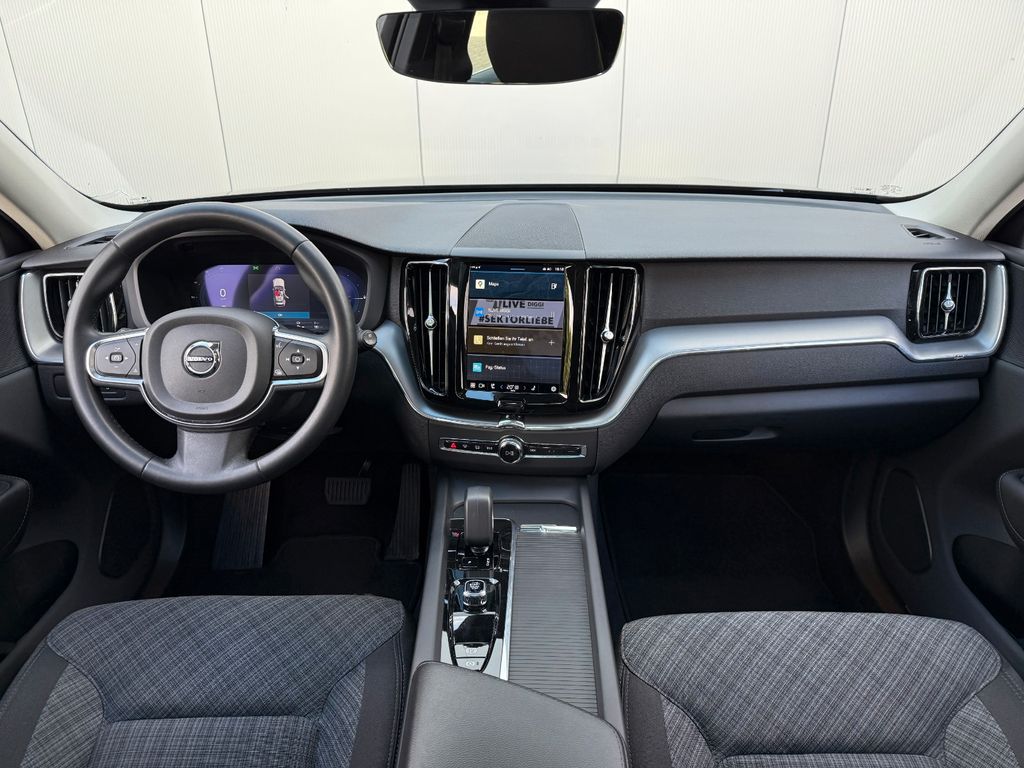 Volvo XC60 2023