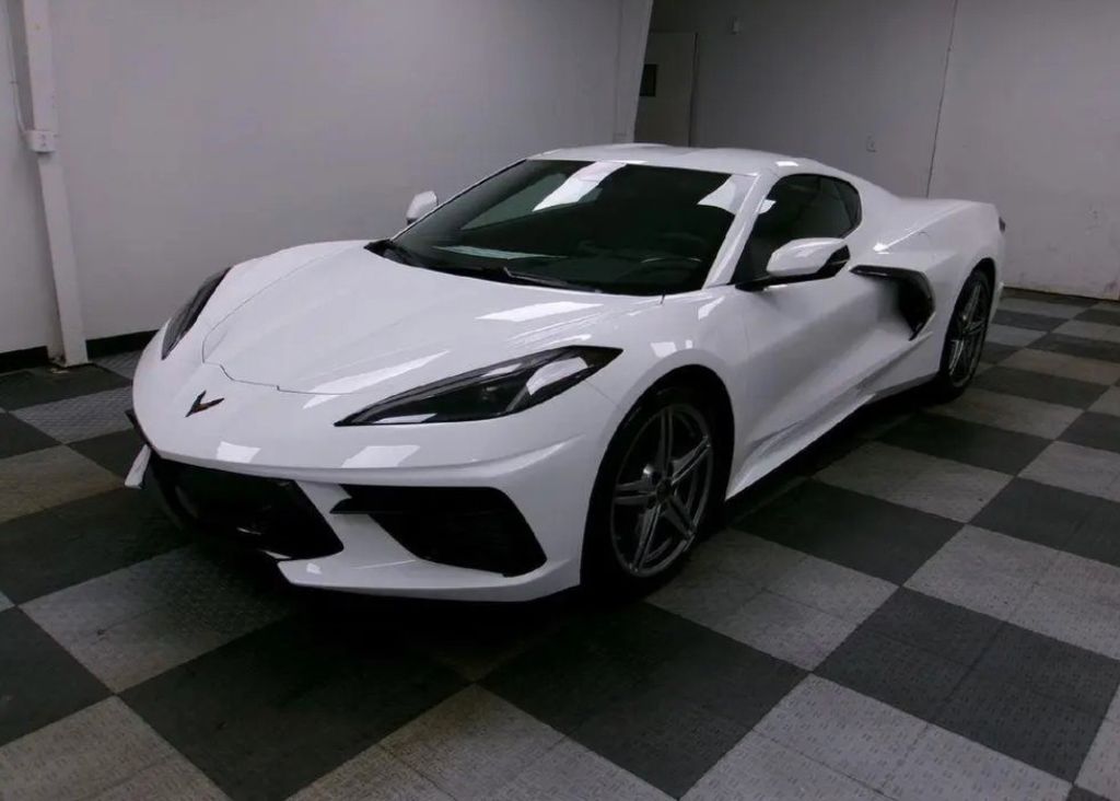 Corvette C8