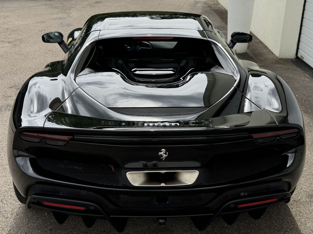 Ferrari 296 GTB 2023