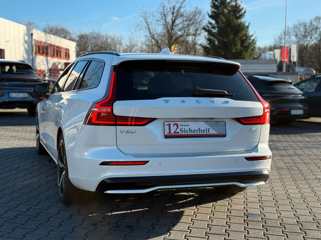 Volvo V60 2022