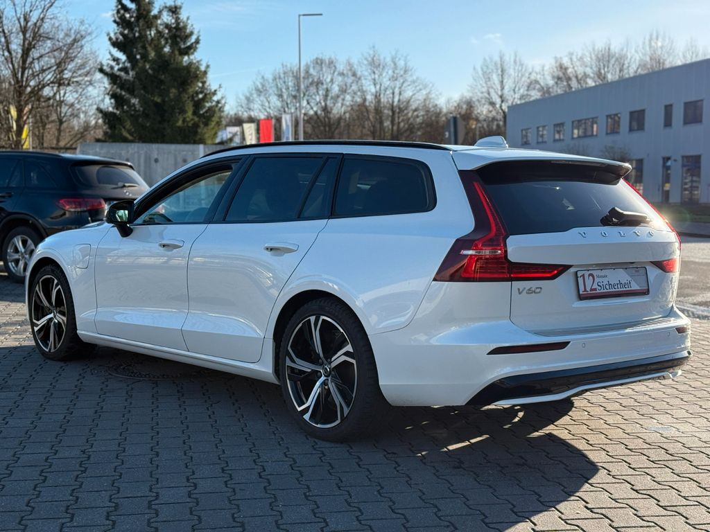 Volvo V60 2022