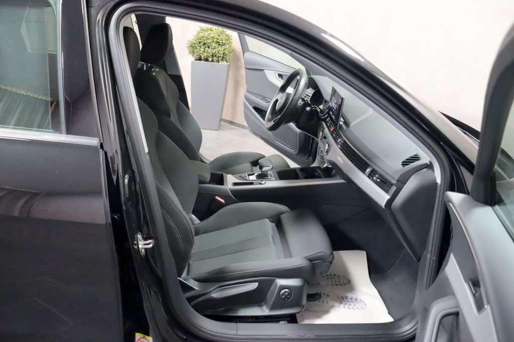 Audi A4 2022