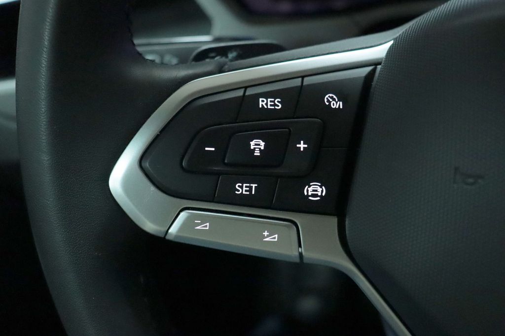 Volkswagen Touran 2023