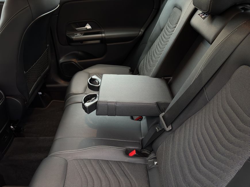 Mercedes-Benz B 250 2022