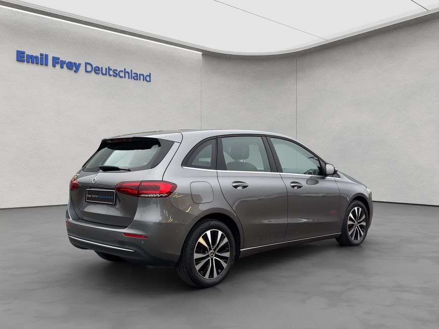 Mercedes-Benz B 250 2022