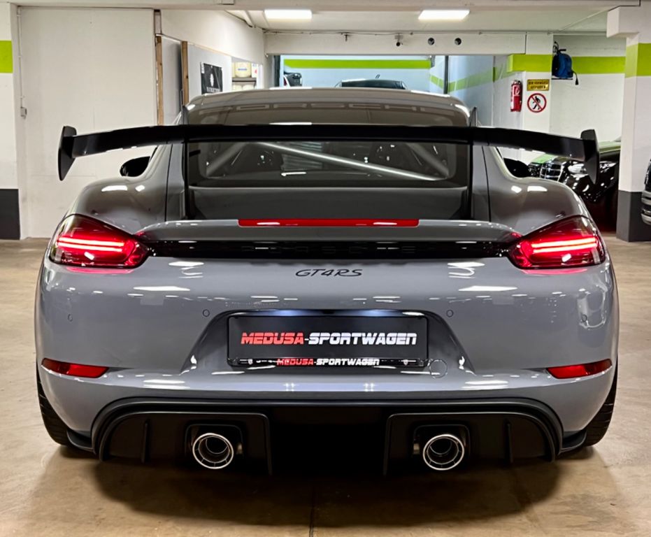 Porsche Cayman 2022