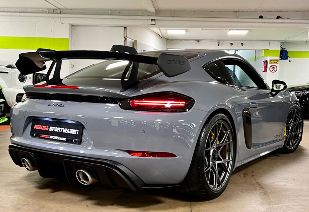 Porsche Cayman 2022