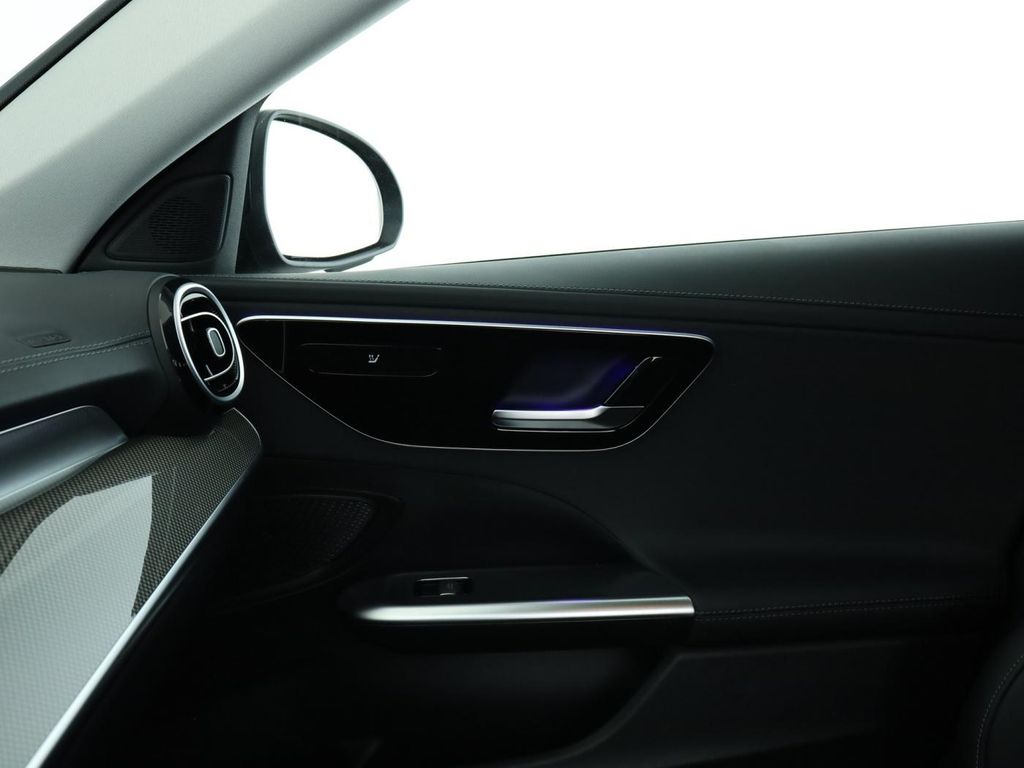 Mercedes-Benz C 300 2023