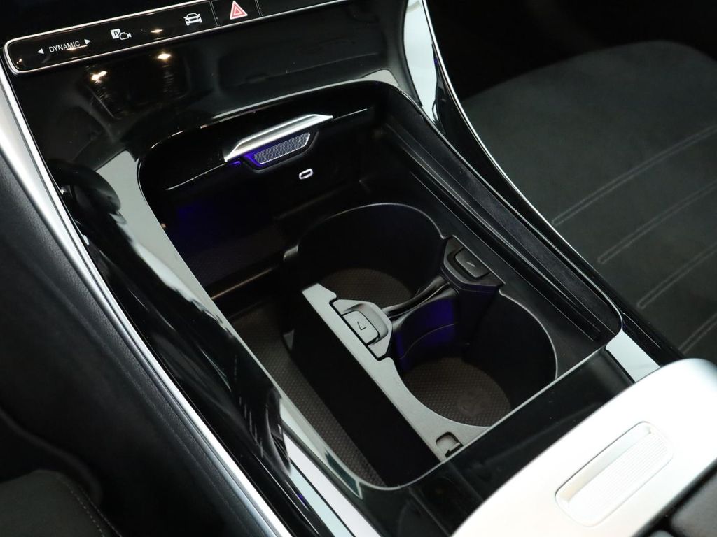 Mercedes-Benz C 300 2023