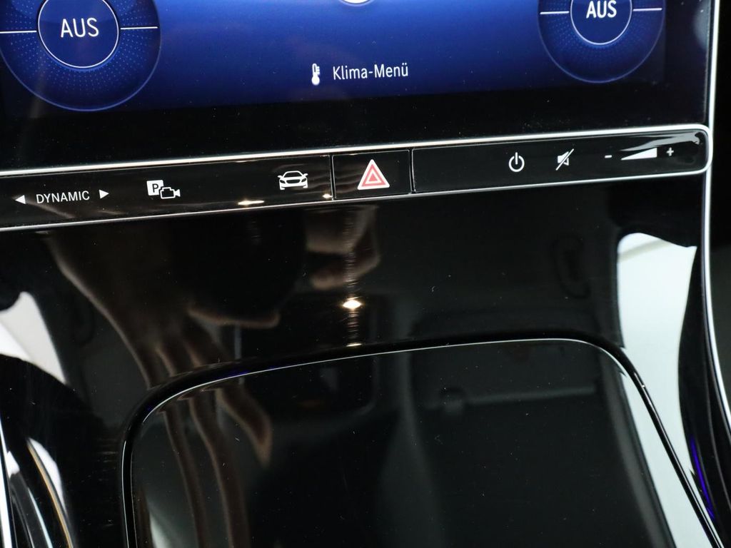 Mercedes-Benz C 300 2023