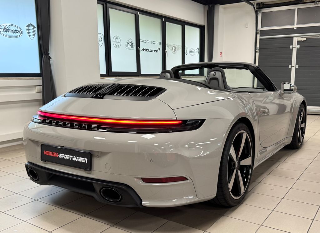 Porsche 992 2025