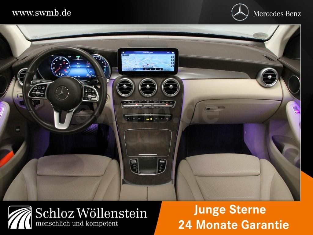 Mercedes-Benz GLC 300 2020