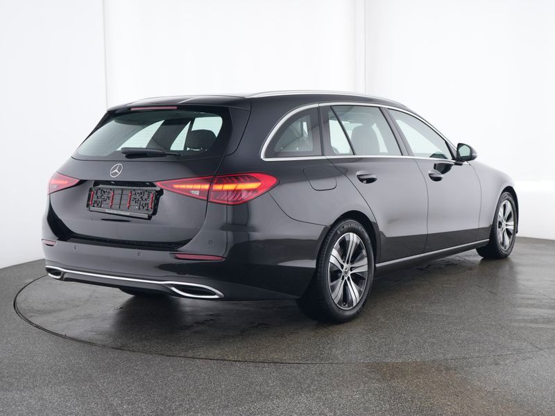 Mercedes-Benz C 200 2024