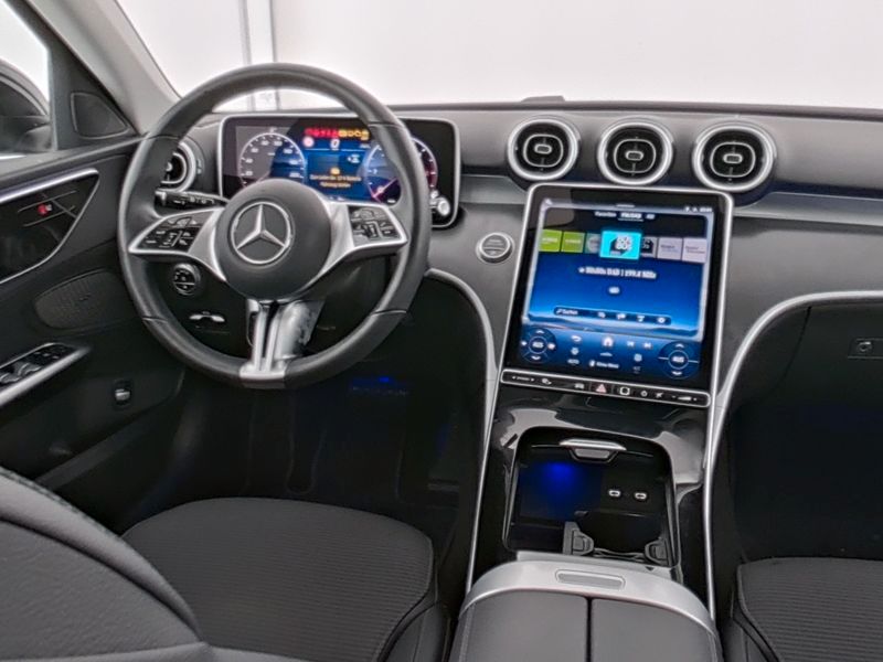 Mercedes-Benz C 200 2024