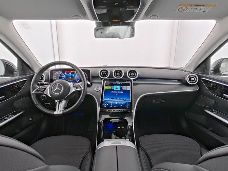 Mercedes-Benz C 200 2024