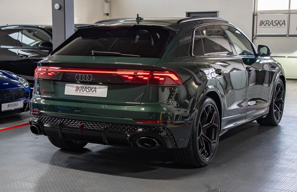 Audi RSQ8 2025