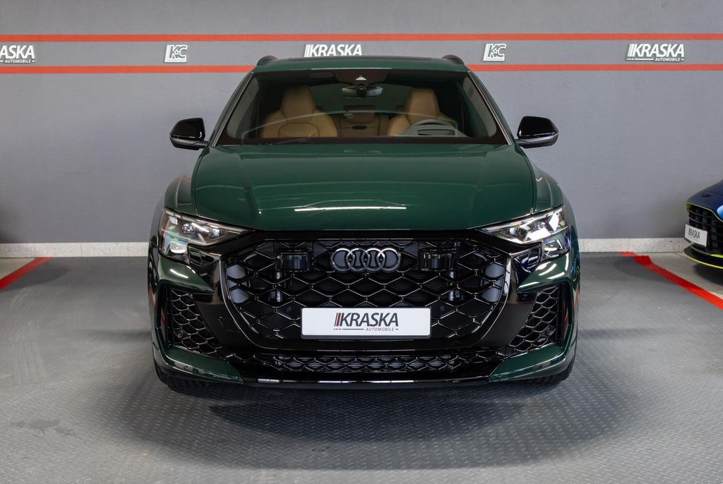 Audi RSQ8 2025
