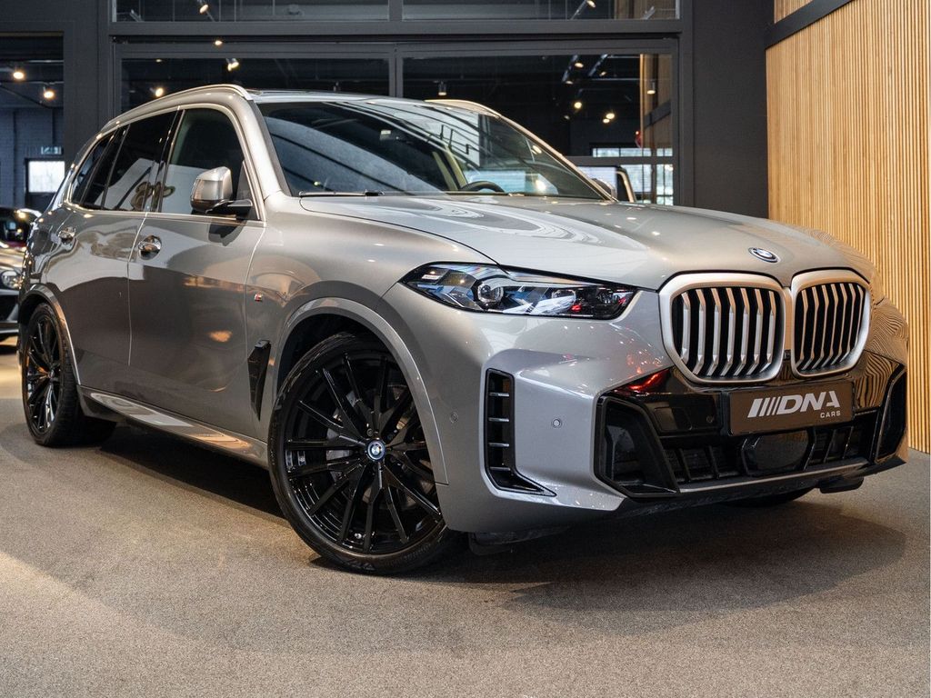 BMW X5 M 2025