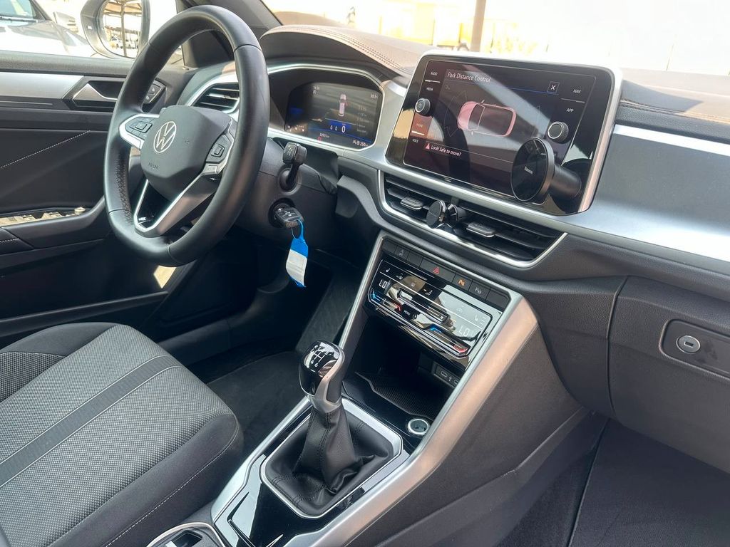 Volkswagen T-Roc 2023