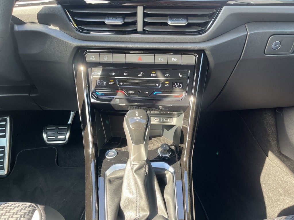 Volkswagen T-Roc 2025