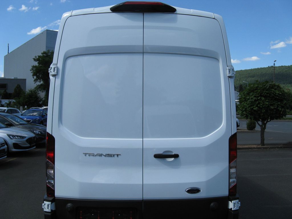 Ford Transit 2023