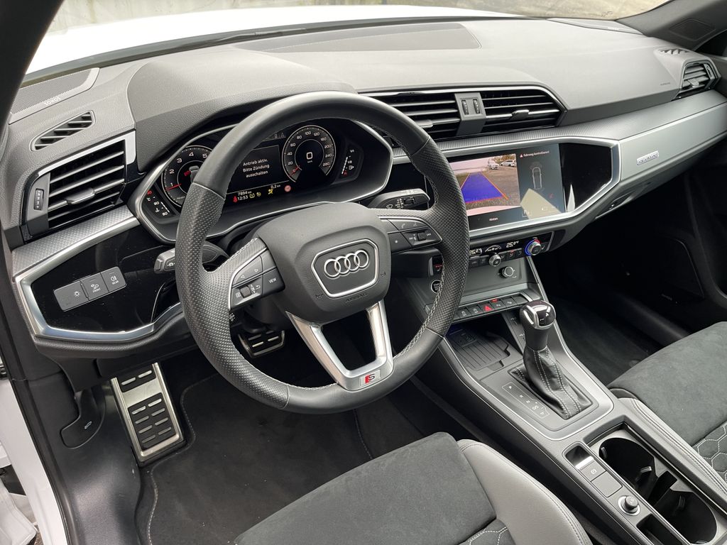 Audi Q3 2023