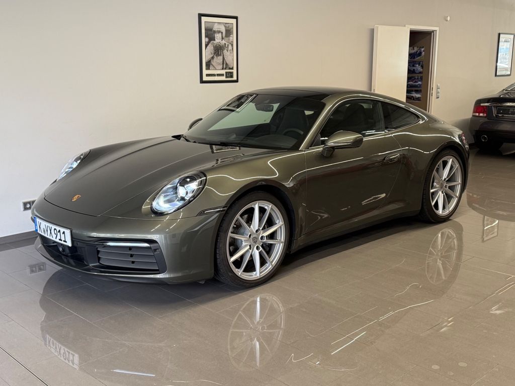Porsche 992 2023