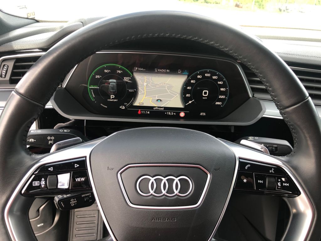 Audi e-tron 2020