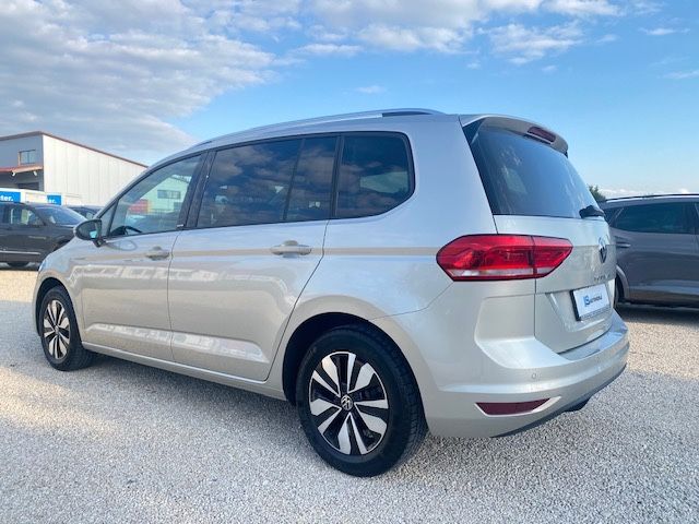 Volkswagen Touran 2024