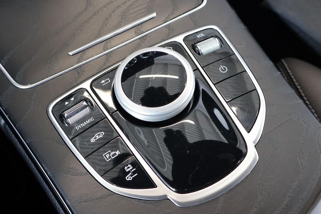 Mercedes-Benz C 300 2020