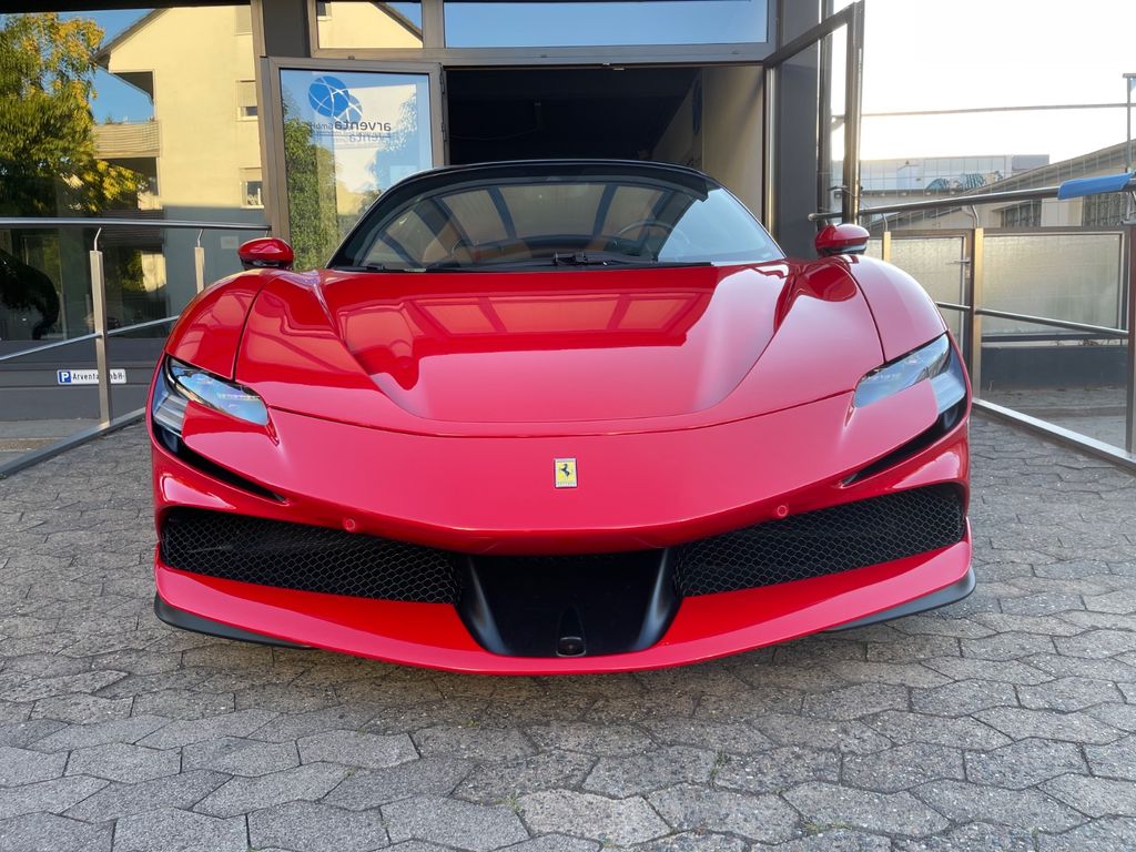Ferrari SF90