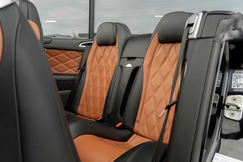 Bentley Continental GTC 2013