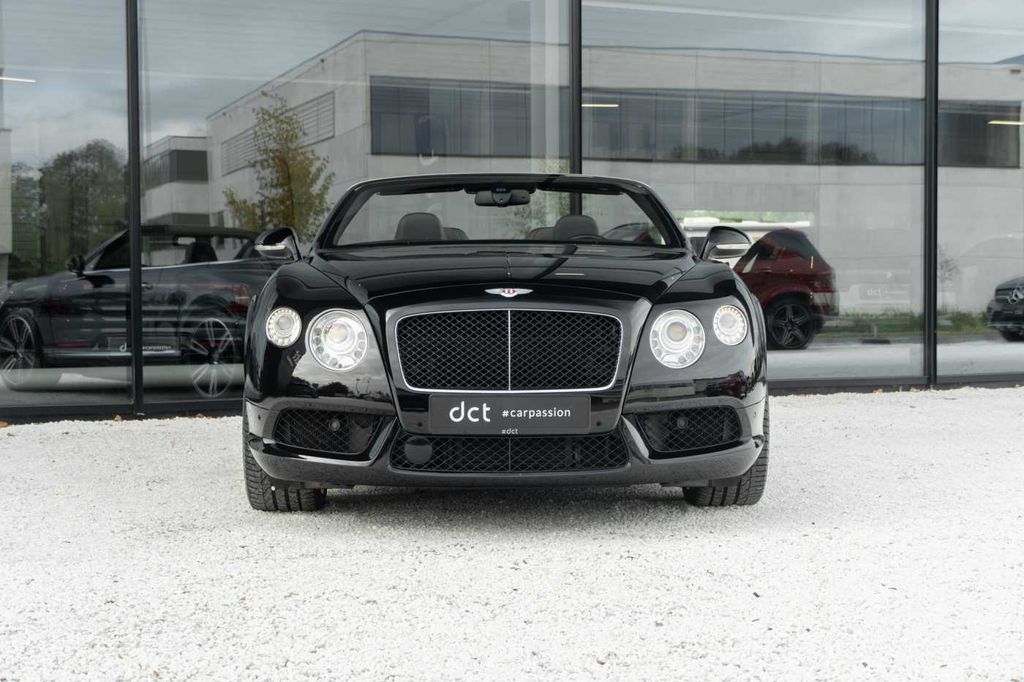 Bentley Continental GTC 2013