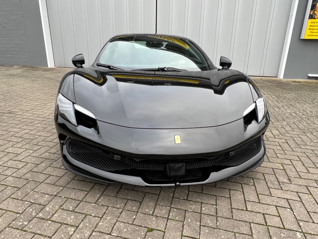 Ferrari 296 GTS
