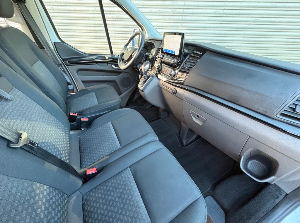 Ford Tourneo Custom 2021