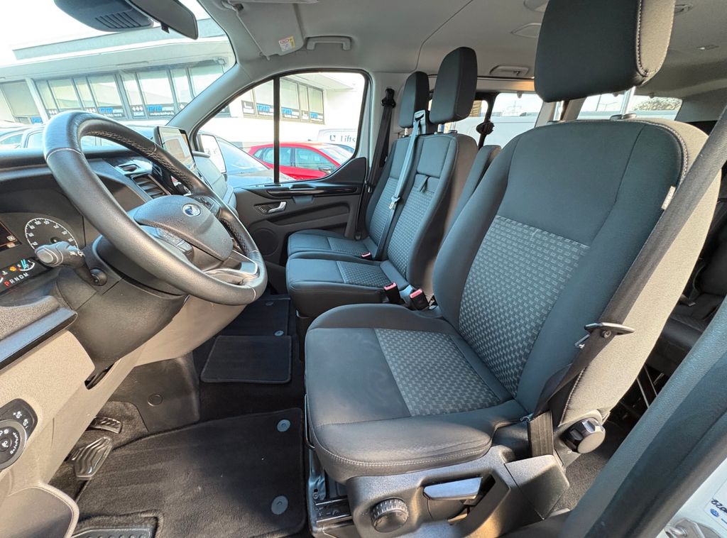 Ford Tourneo Custom 2021