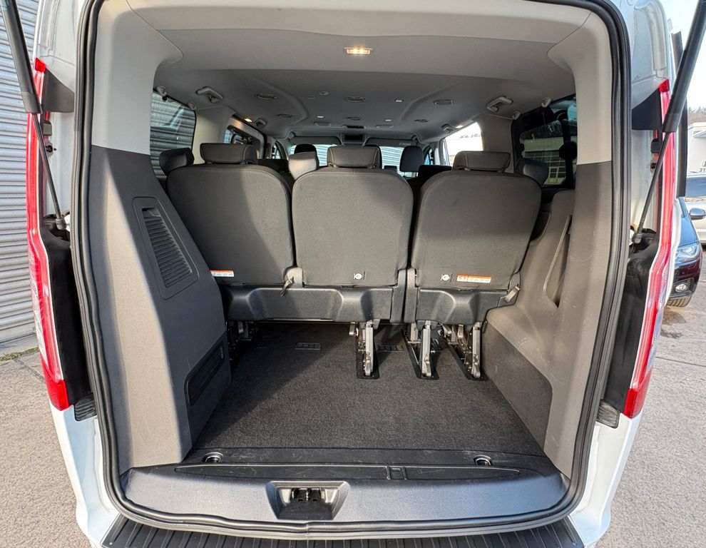 Ford Tourneo Custom 2021