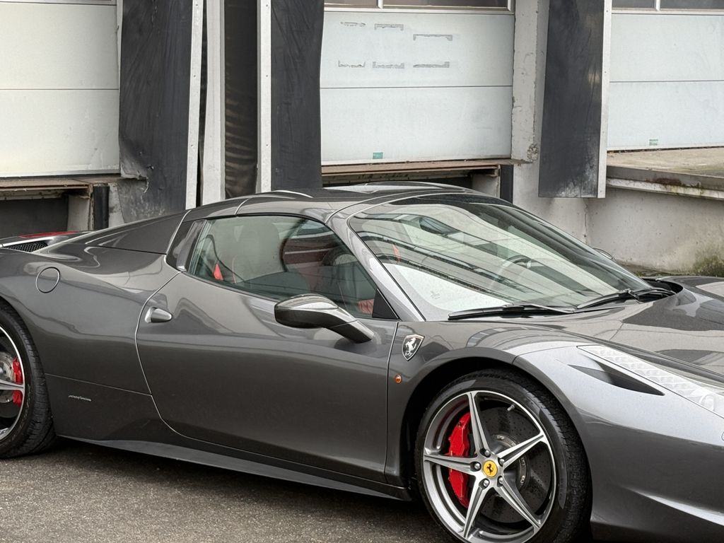 Ferrari 458 2013