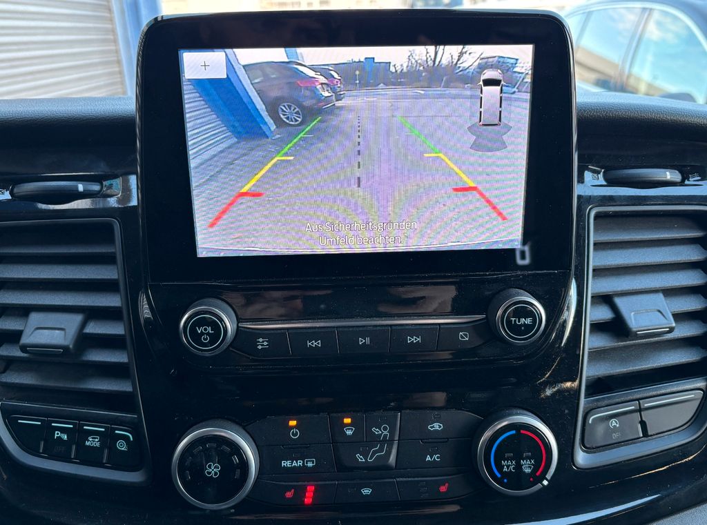 Ford Tourneo Custom 2021