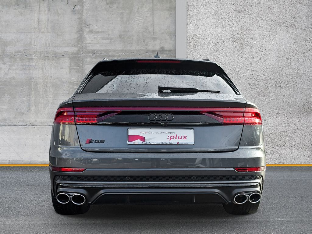 Audi SQ8 2023