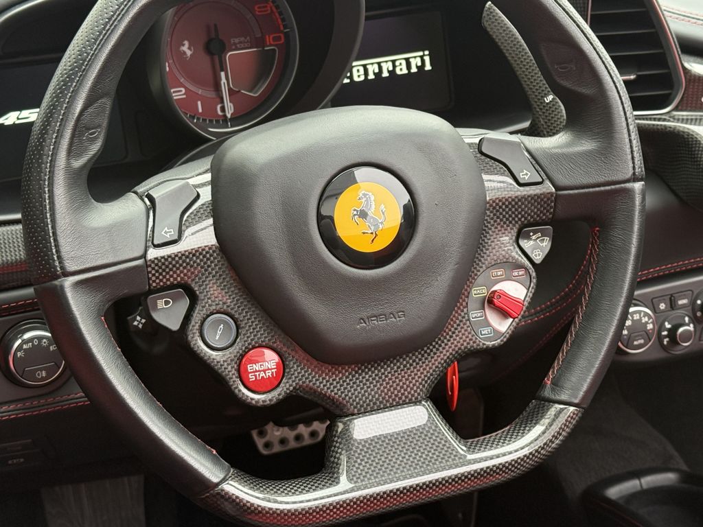 Ferrari 458 2013