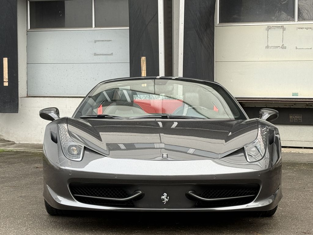 Ferrari 458 2013