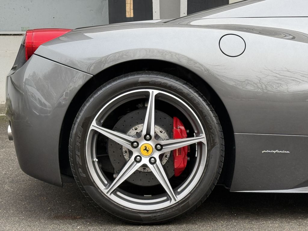 Ferrari 458 2013