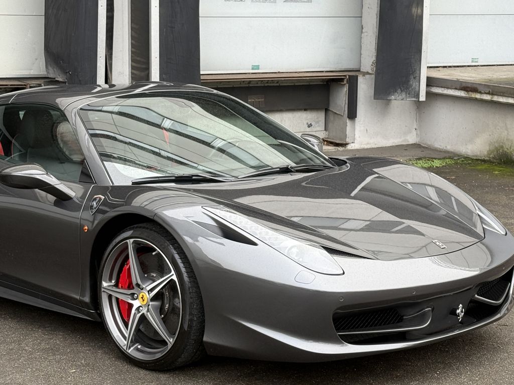 Ferrari 458 2013