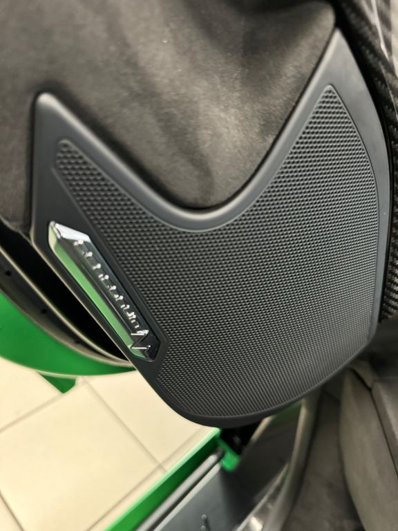 Lamborghini Aventador 2019