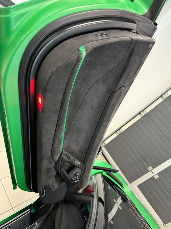 Lamborghini Aventador 2019