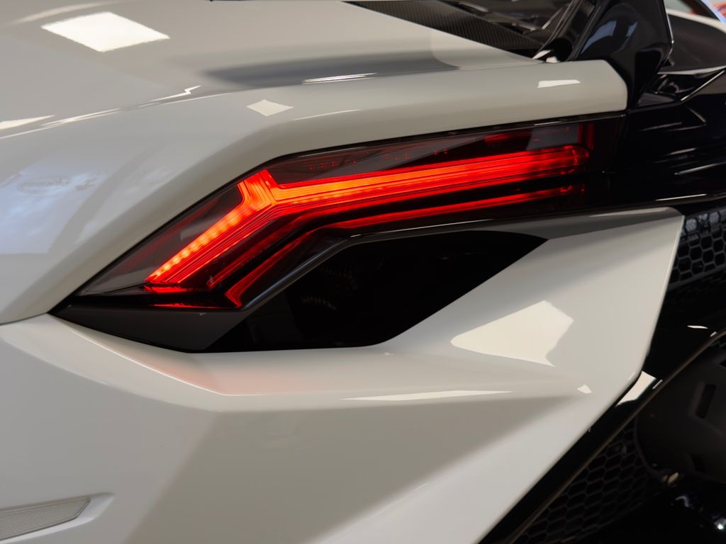 Lamborghini Huracán 2023