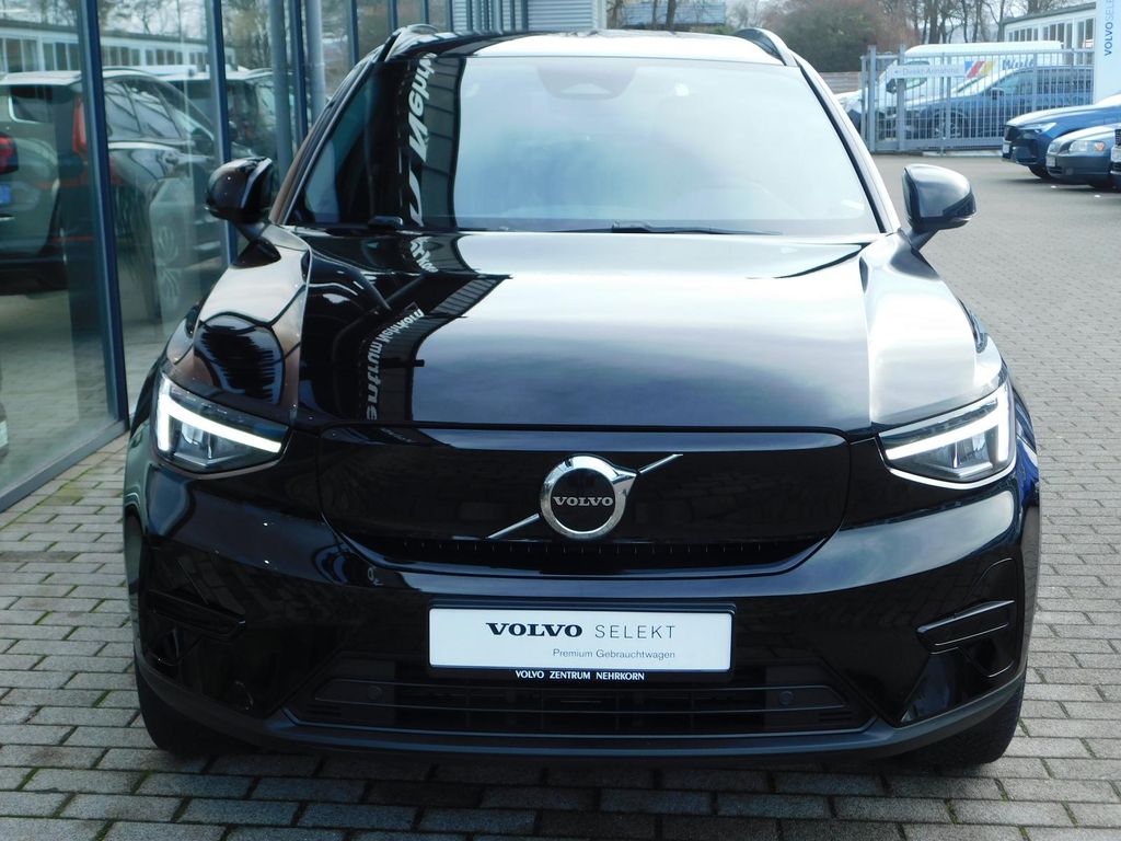 Volvo XC40 2023