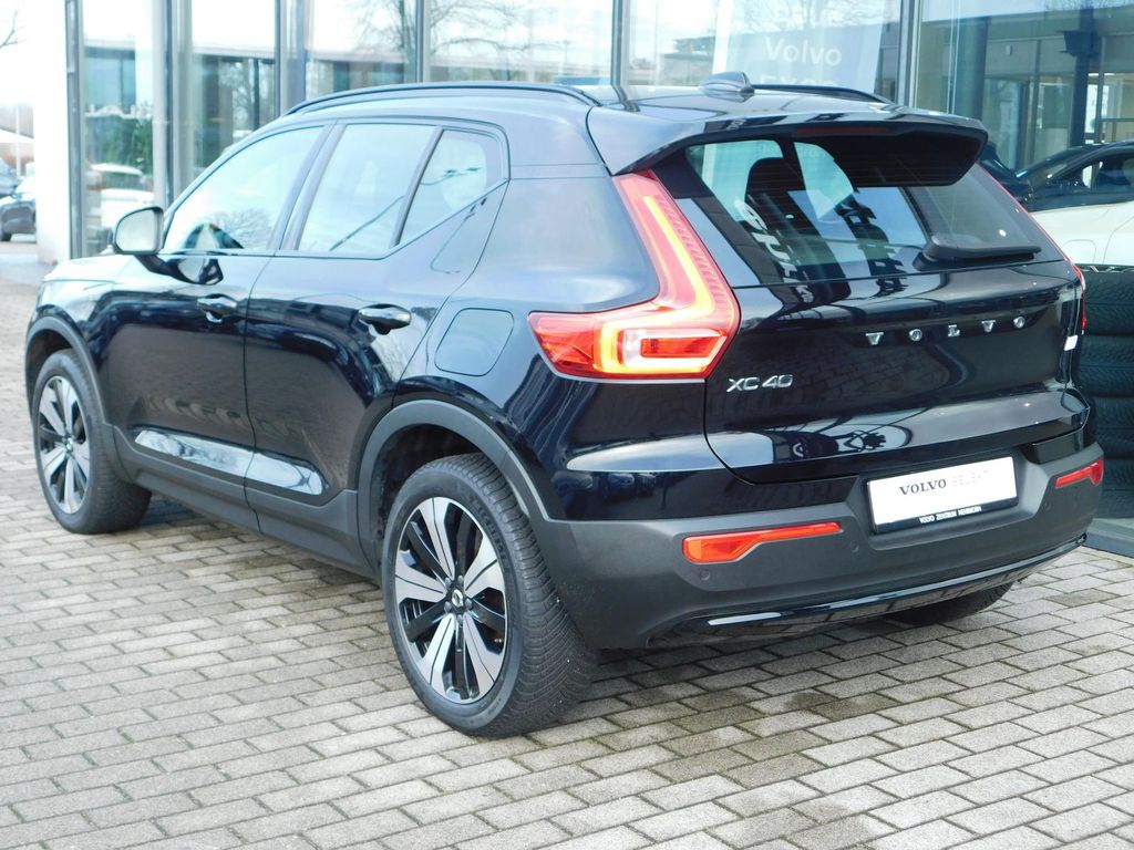 Volvo XC40 2023