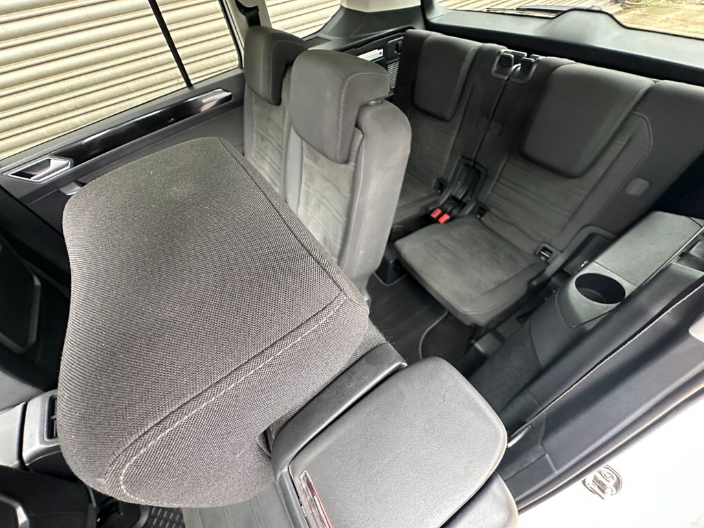 Volkswagen Touran 2021